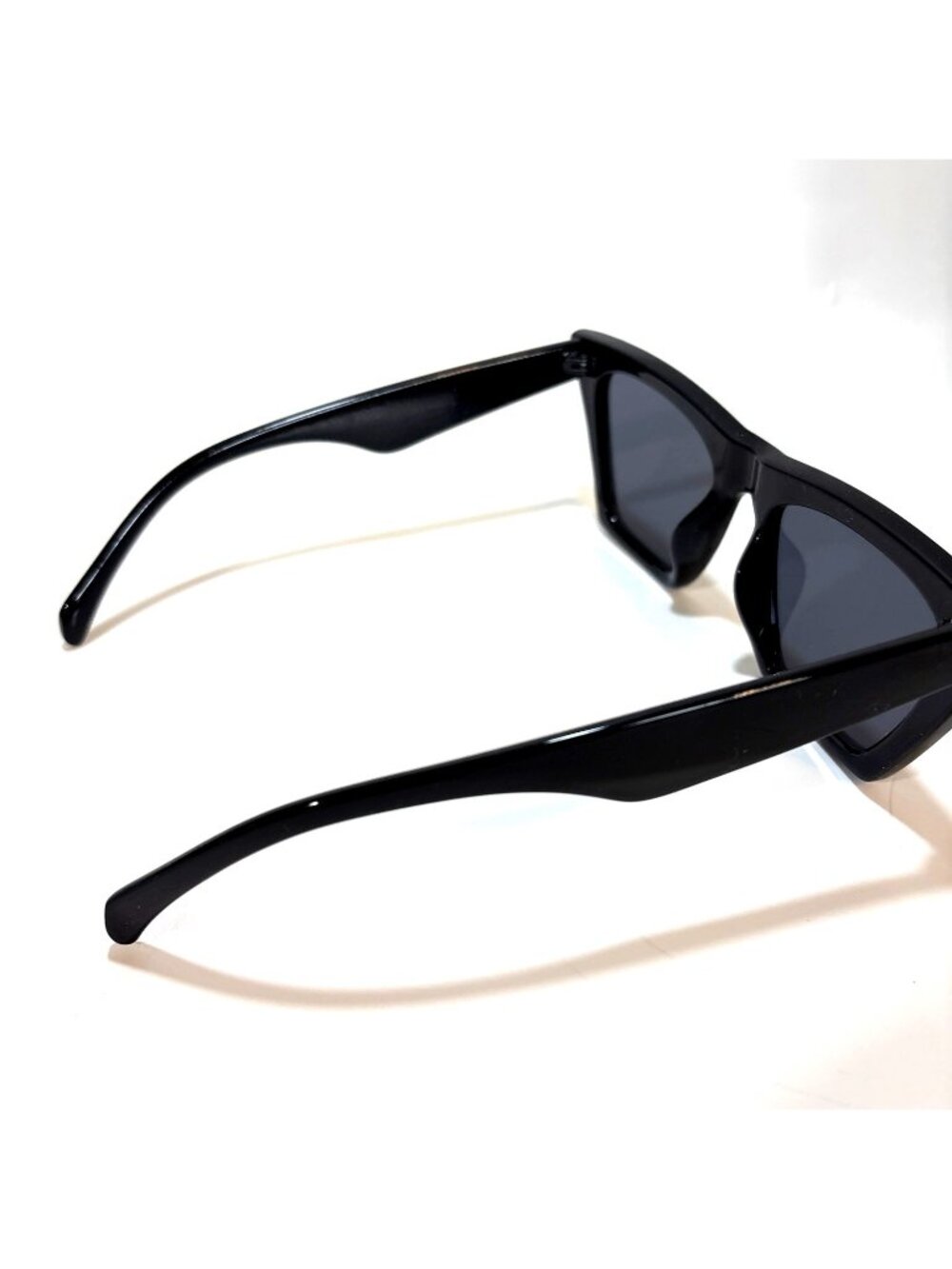 Cat Eye Black Frame Sunglasses With Dark Tinted Lenses - Picture 3 of 3